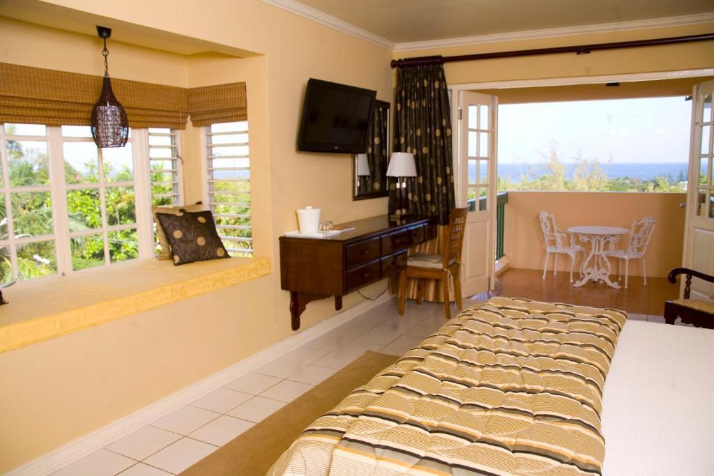 Cardiff Hotel And Spa Runaway Bay Exterior foto
