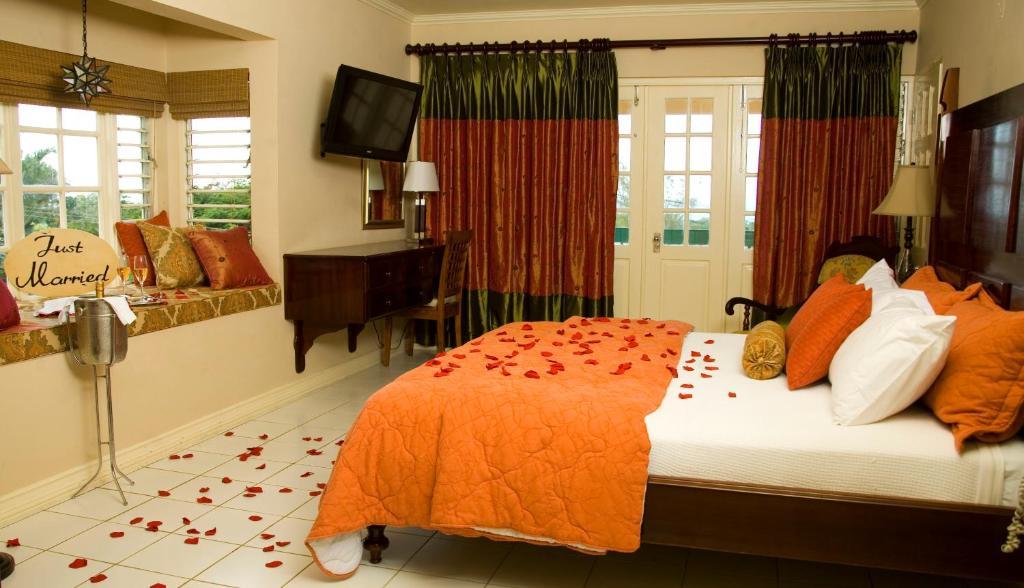 Cardiff Hotel And Spa Runaway Bay Zimmer foto